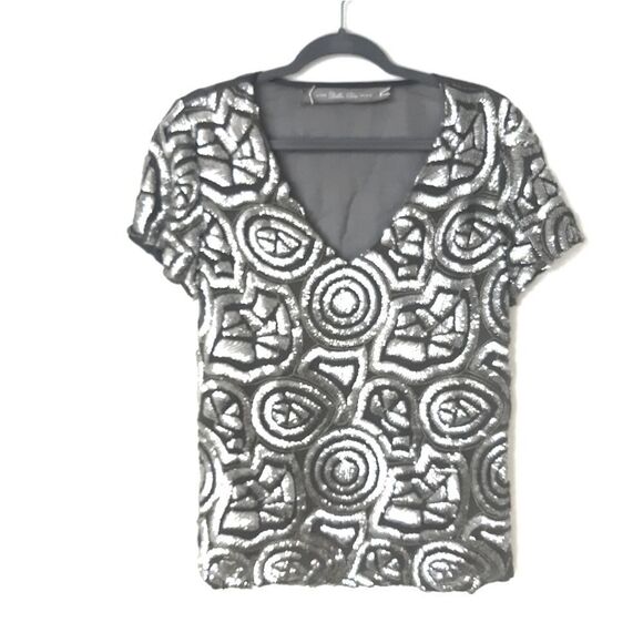 Dallin Chase Silver Sequin Short Sleeve Top - Picture 1 of 4